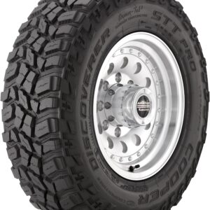 Cooper Discoverer STT PRO 305/65R17 E 121/118Q Off-Road Maximum Traction Truck Tire 170136006